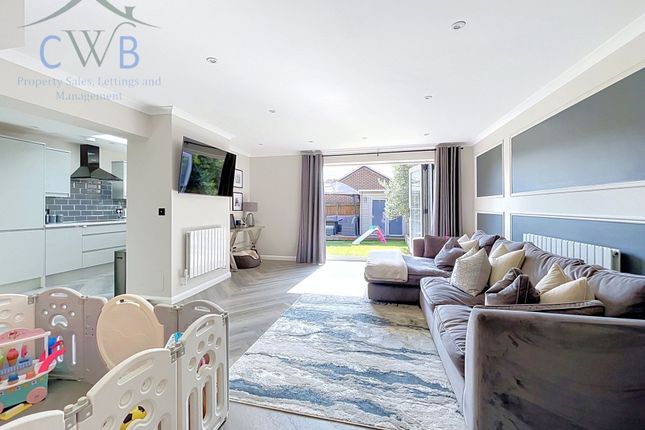 26 Willowside, Snodland photo 3