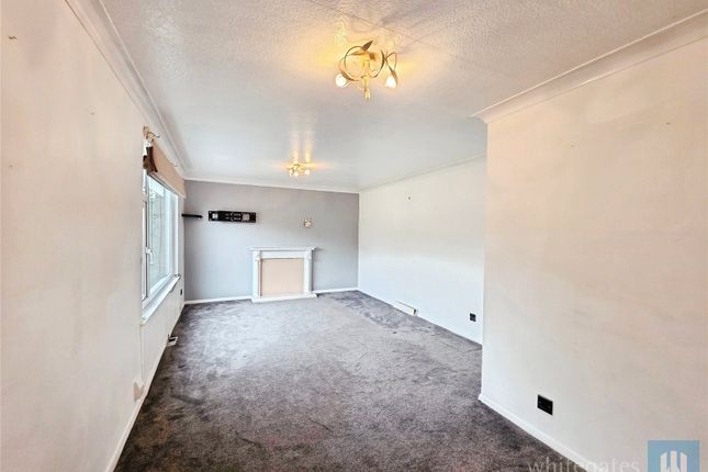 86, Listing Drive, West Yorkshire photo 3