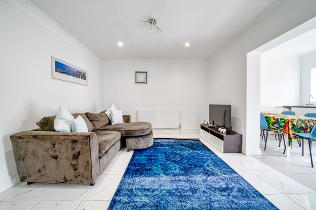 Thumbnail Property to rent in Staines Road, Feltham, Greater London