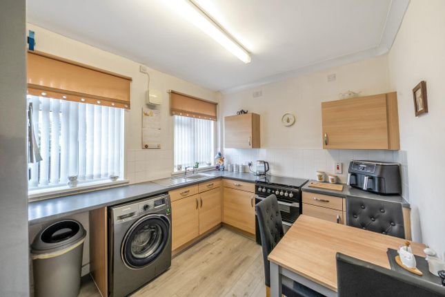 33, Highfield Villas, Sherburn In Elmet photo 3