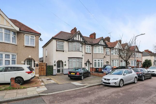 Thumbnail Property for sale in Primrose Avenue, Chadwell Heath, Romford