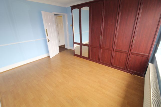 4 Keats Close, HAYES photo 4
