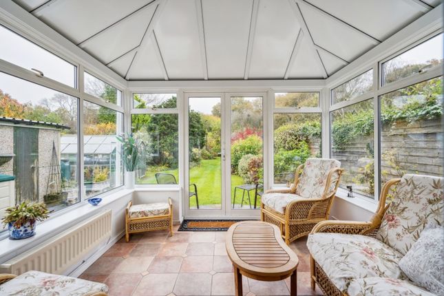 23 Vincents Way, High Wycombe photo 3