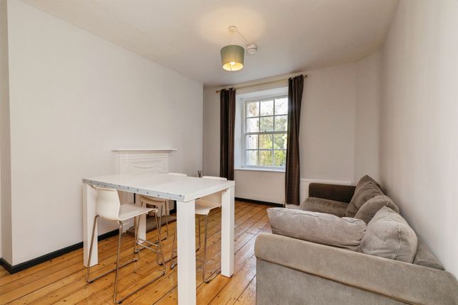 Garden Flat, 1, Brunswick Place, Bath photo 4