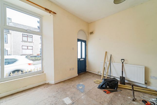Flat A, B, C, D, 24 Water Street, Pembroke Dock photo 2
