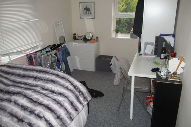 Donnington Road, Reading photo 2