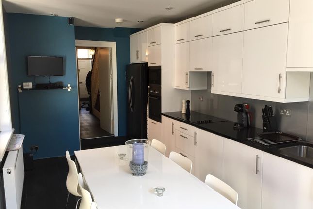 6-bed terraced on Cavendish Place, Newcastle Upon Tyne, £4,301/mo