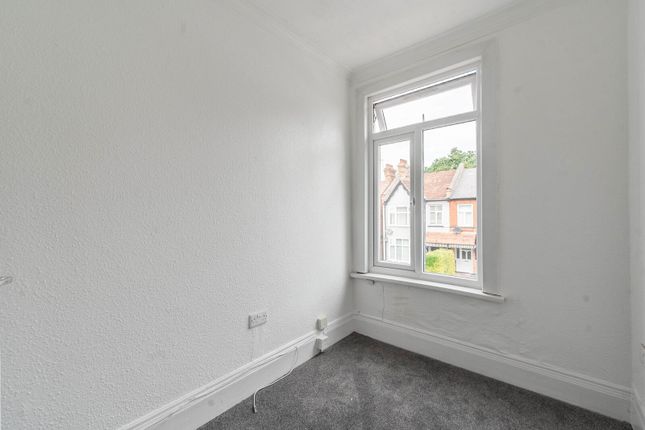 Butler Road, Harrow photo 4