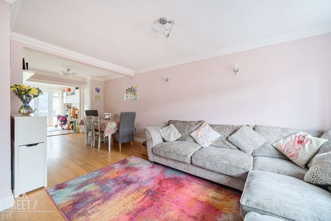 End terrace house for sale in West Malling Way, Hornchurch