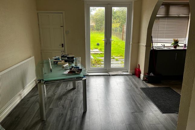11, Astley Avenue, Coventry photo 5