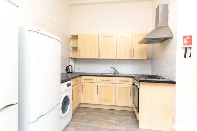 Terraced house to rent in Cambridge Grove, Hove