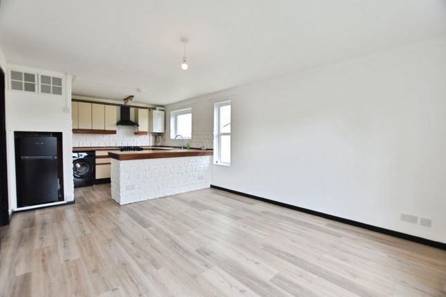 Flat 42, Beech Court, Pinkhams Twist, Bristol photo 4