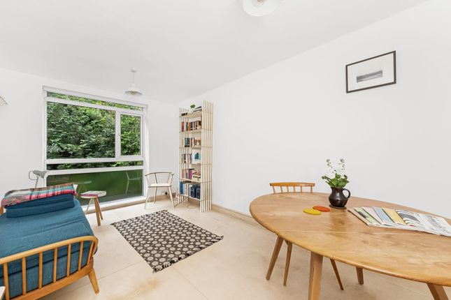 Flat for sale in Anerley Park Road, Anerley, London