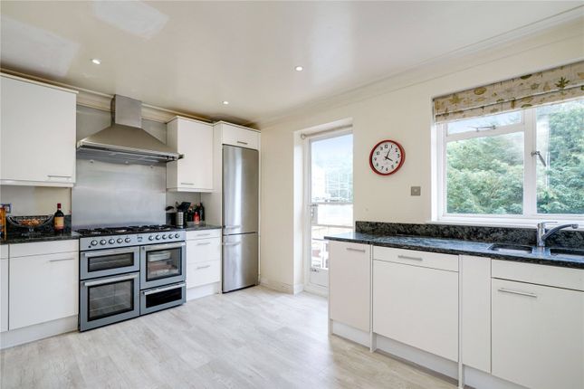 16, Chatsworth Road, London photo 4
