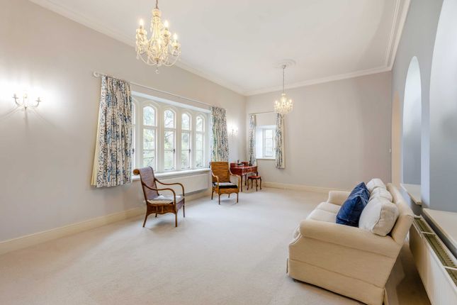 Flat for sale in The Haie, Newnham, Gloucestershire