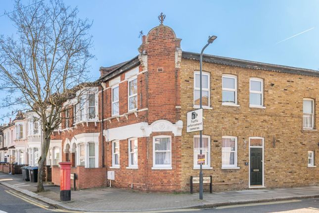 1-bed flat on Villiers Road, Dollis Hill, £200,000
