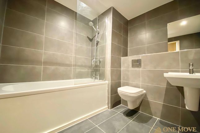 Flat for sale in Oxid House, Manchester