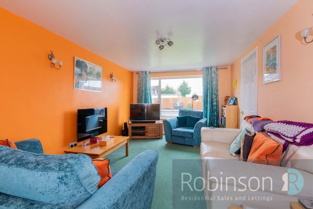 4 Cresswells Mead, Maidenhead photo 4