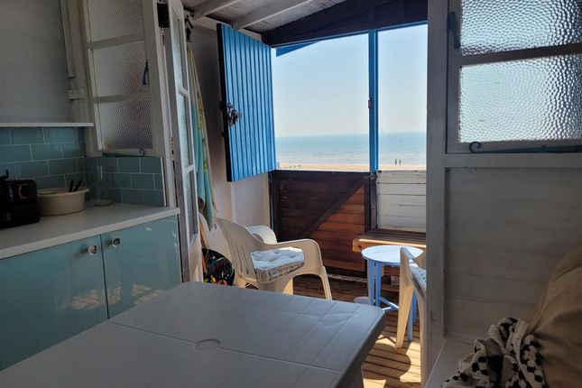 Bungalow for sale in The Leas, Frinton-On-Sea