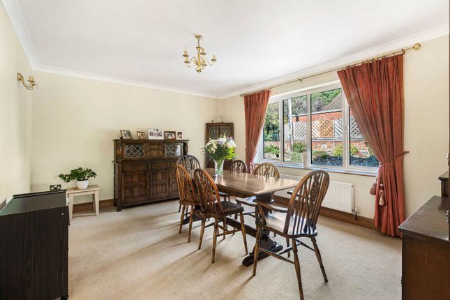 Chartwell,, Conford Road, Liphook photo 4