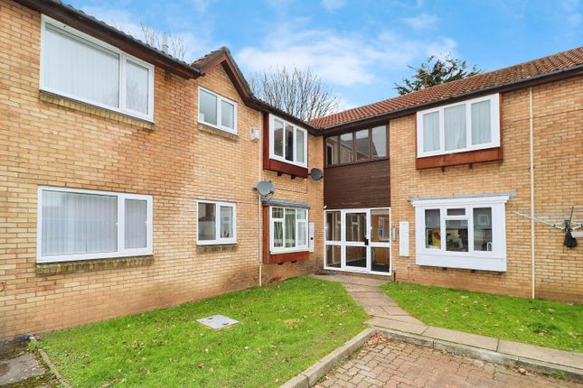 1-bed flat on 31, Fairhaven Close, Cardiff, £70,000