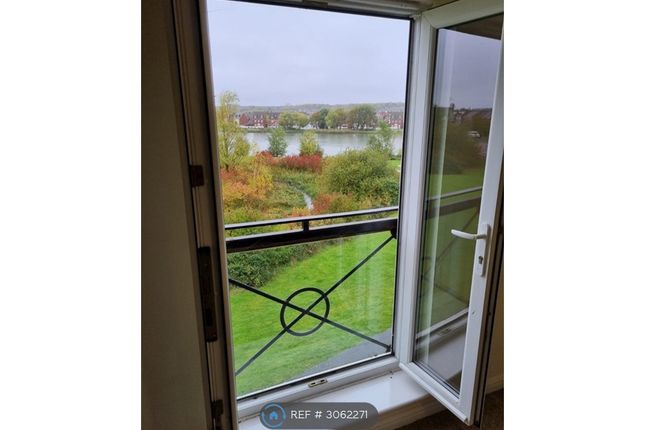 Flat, Fenmere Walk Hampton, Peterborough photo 3