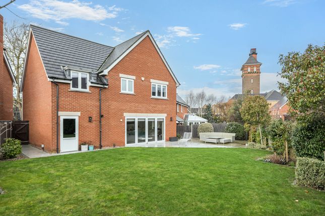 18, Glanville Way, Epsom photo 3