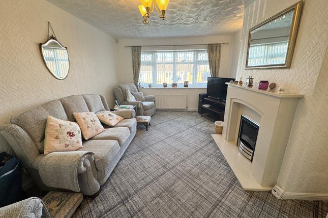 15, Witham Grove, Hartlepool photo 2