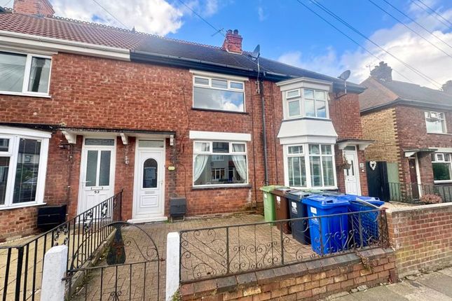 Thumbnail Terraced house for sale in Fairview Avenue, Cleethorpes