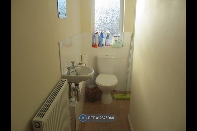Gawber Road, Barnsley South Yorkshire, Barnsley photo 4
