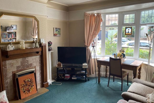 14, St. Martins Avenue, Plymouth photo 3