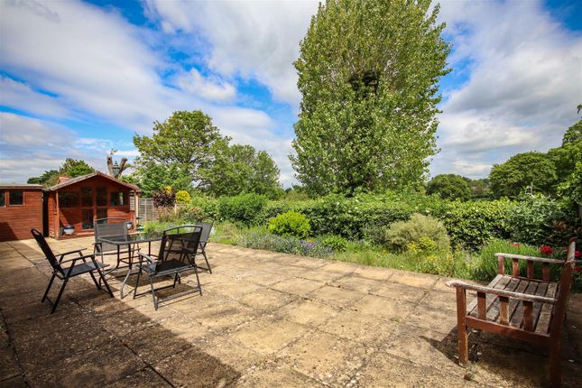 20, Woodland Road, Rushden photo 3