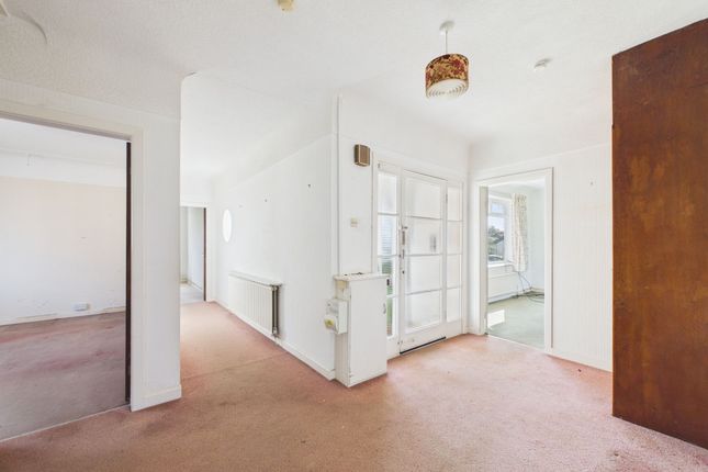 30 Seabank Road, Wirral photo 2