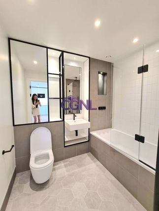 2, Caldon Boulevard, Wembley photo 2