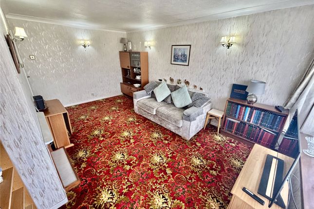 3, Sicklefield Close, Hertfordshire photo 2