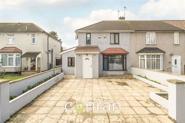 Detached house to rent in Rochester Way, Eltham