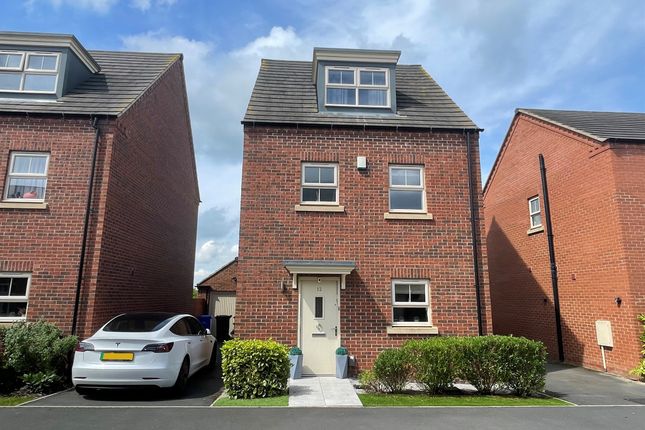 Detached house for sale in Blackthorn Avenue, Burton-On-Trent