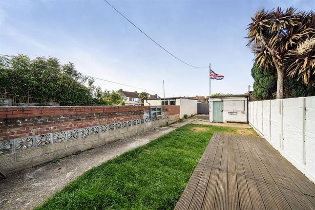 48, Dunkeld Road, Gosport photo 4