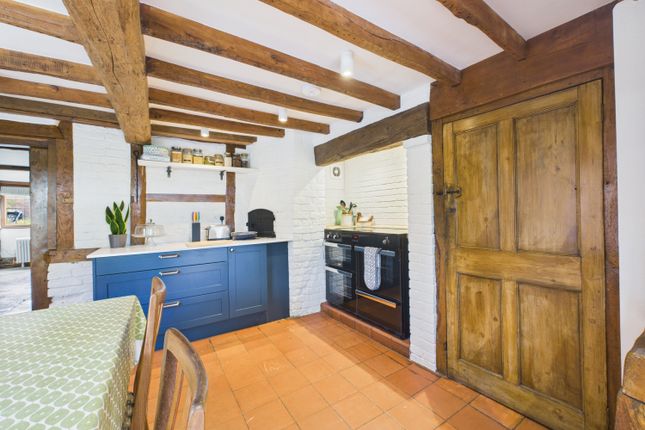 Cam01791G0-Pr0189-Still003