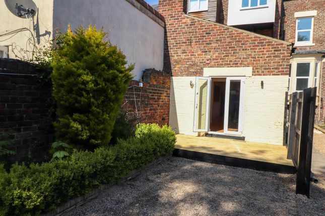 7A Decking Area