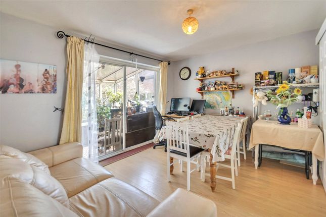 4, Oak Road, Shrewsbury photo 4