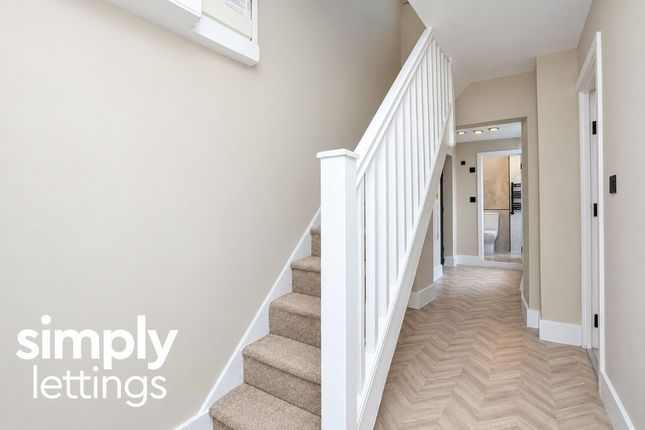Flat 2, 7-8, York Place, Brighton photo 5