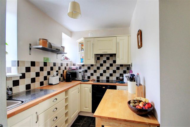 Terraced house for sale in 3 South View, Tunstall, Richmond