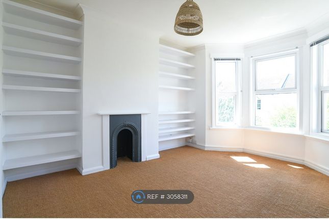 Flat, Westbourne Street, Hove photo 3