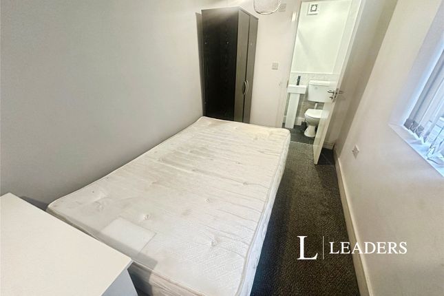Room 1, 8, Egerton Street, Staffordshire photo 4