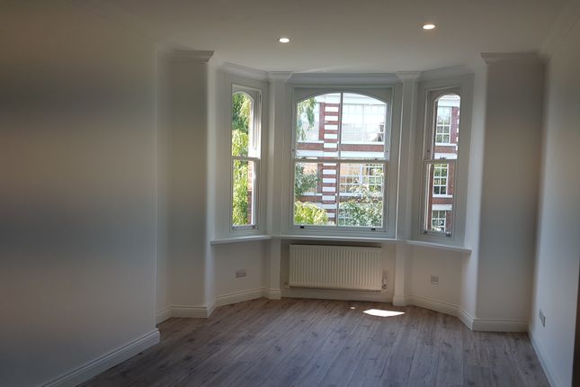 Thumbnail Flat to rent in Lincoln House, Asteys Row, London