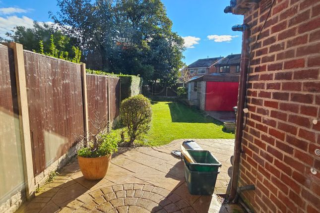 15 Martinfield Road, Preston photo 5