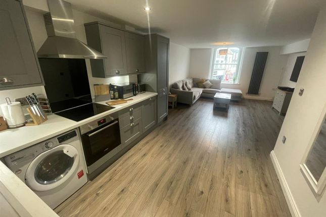 Thumbnail Flat to rent in Lears Residence, 4-6 Horsemarket, Darlington