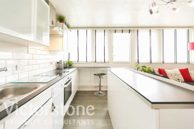 Flat 203  Flat 203, Brodlove Lane, London photo 2