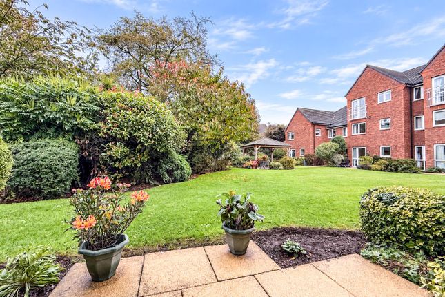 Wright Court, Nantwich photo 2